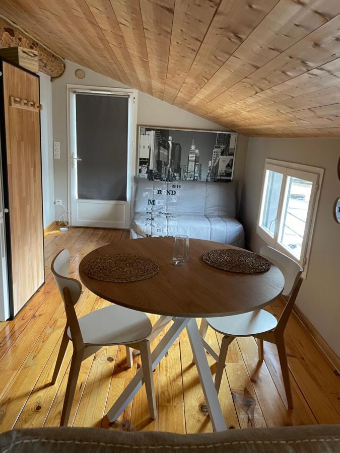 Sublime studio de caractère ,50 m2 climatisé . Montlaur-en-Diois Exterior foto